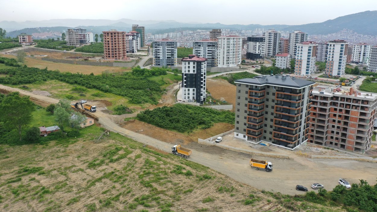 ALTINORDU’DA ULAŞIMA NEFES ALDIRACAK YENİ BAĞLANTI YOLU