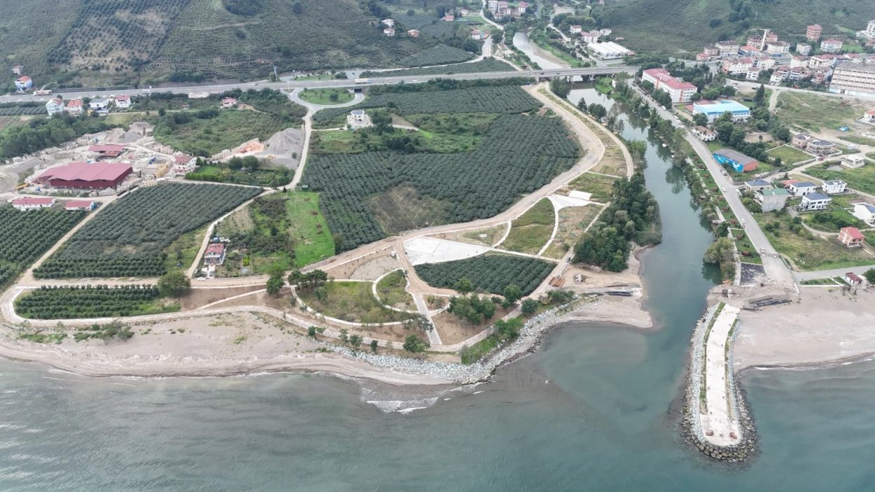 BAŞKAN GÜLER: “KORDON PARK BÖLGENİN BULUŞMA NOKTASI OLDU”