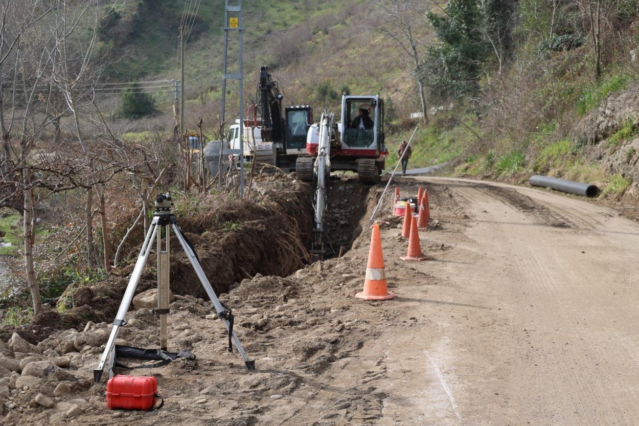 BÜYÜKŞEHİR’DEN GÜLYALI’YA KALICI ALTYAPI HAMLESİ