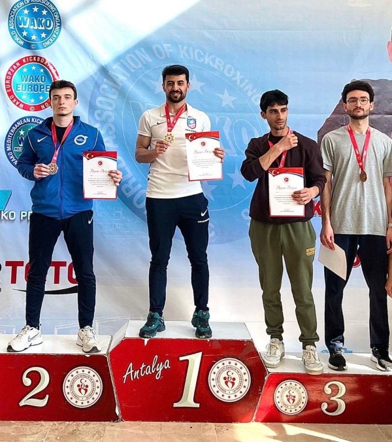 BÜYÜKŞEHİR SPORCULARINDAN BÜYÜK BAŞARI