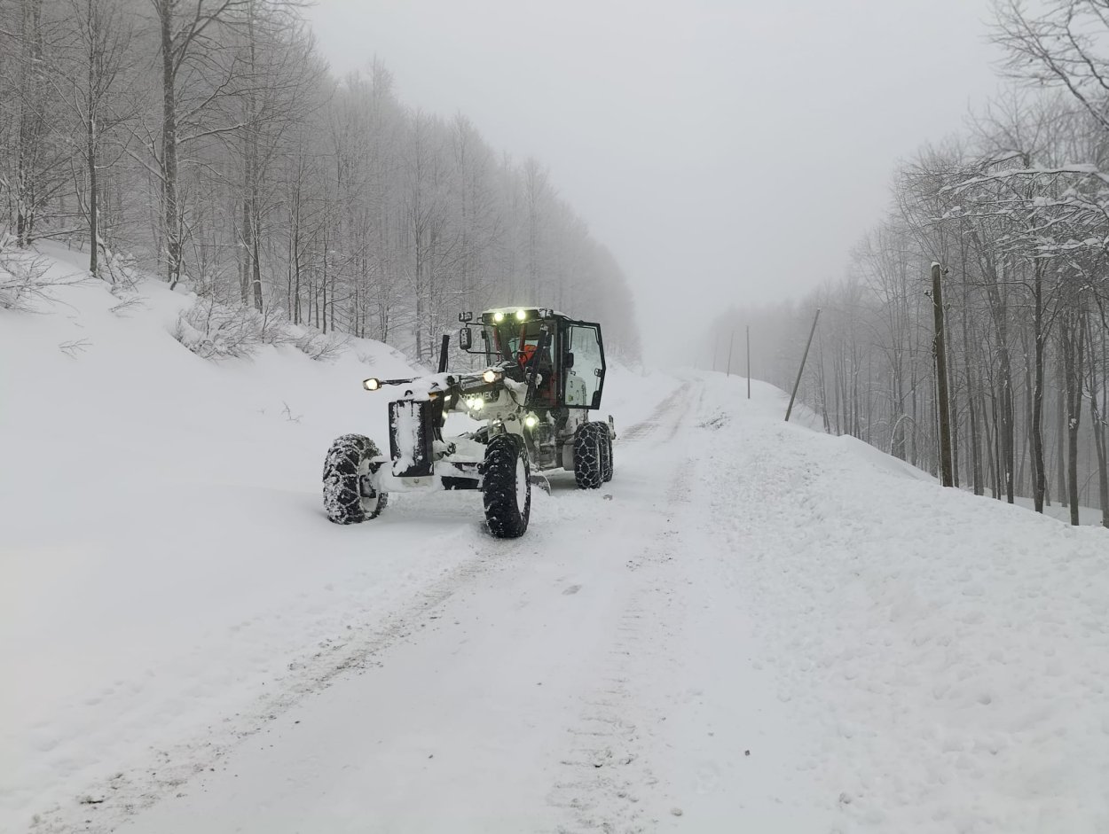 BÜYÜKŞEHRİN KAR MESAİSİ YENİDEN BAŞLADI