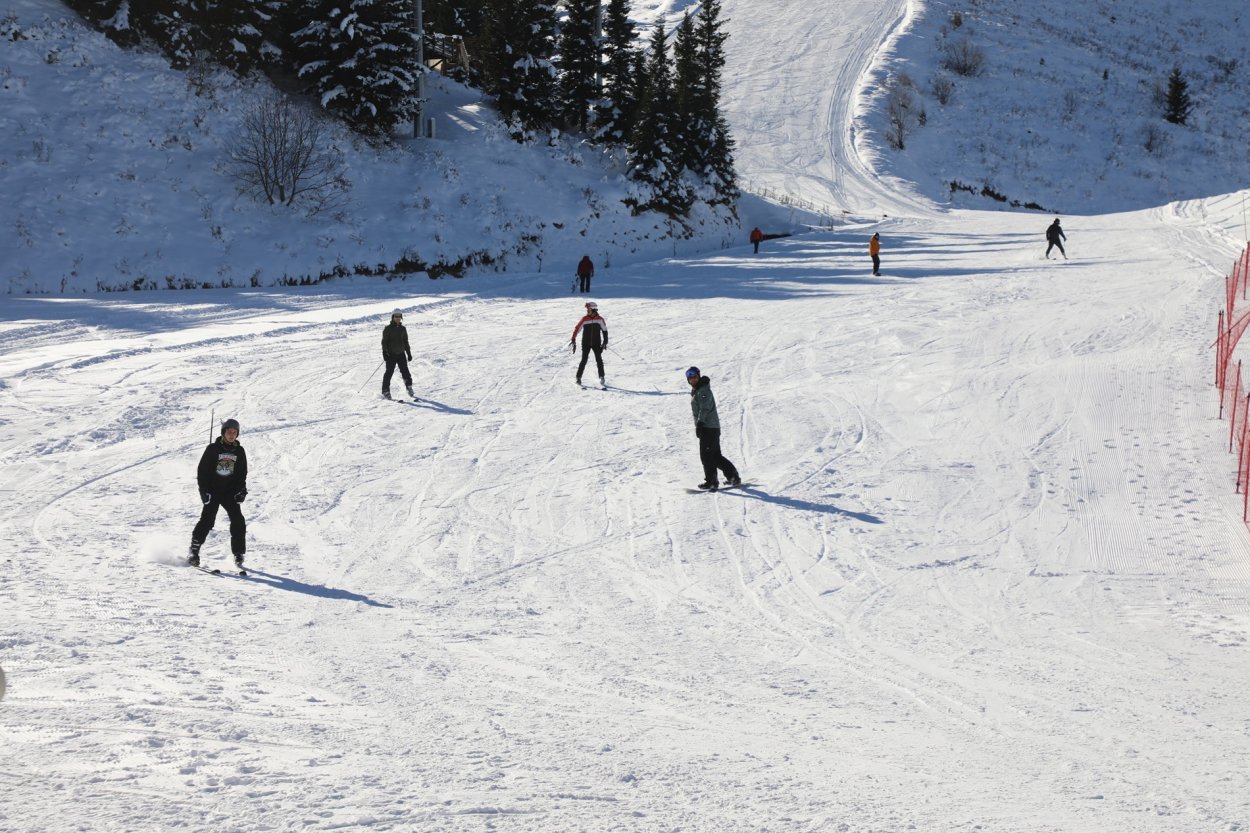 ÇAMBAŞI’NDA KIŞ SEZONU AÇILDI