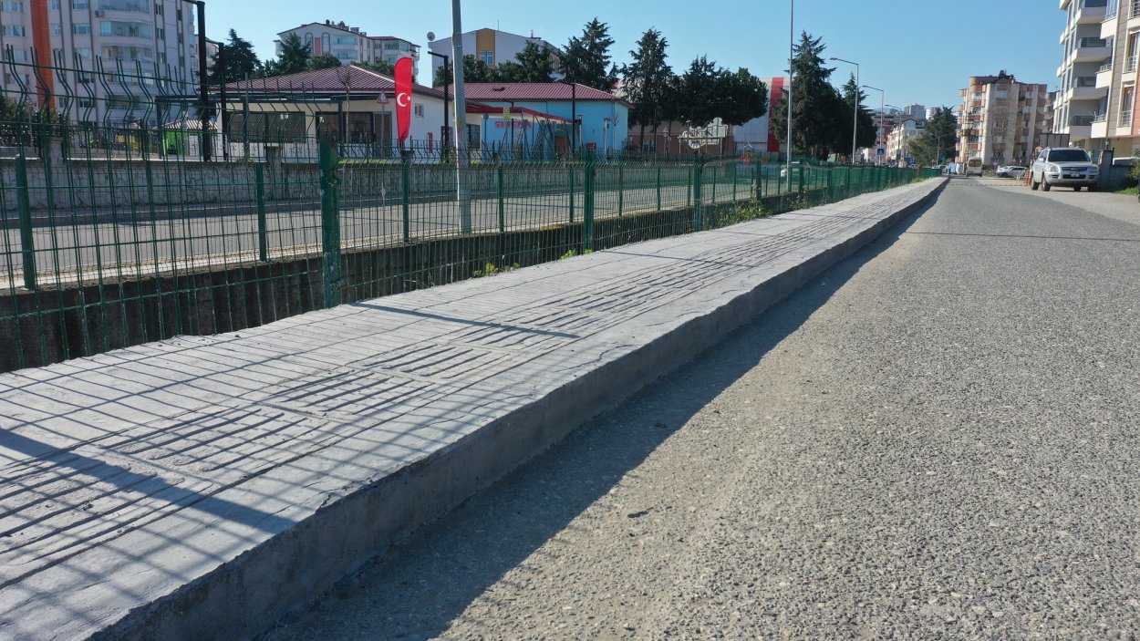 KALDIRIMLAR YENİLENİYOR