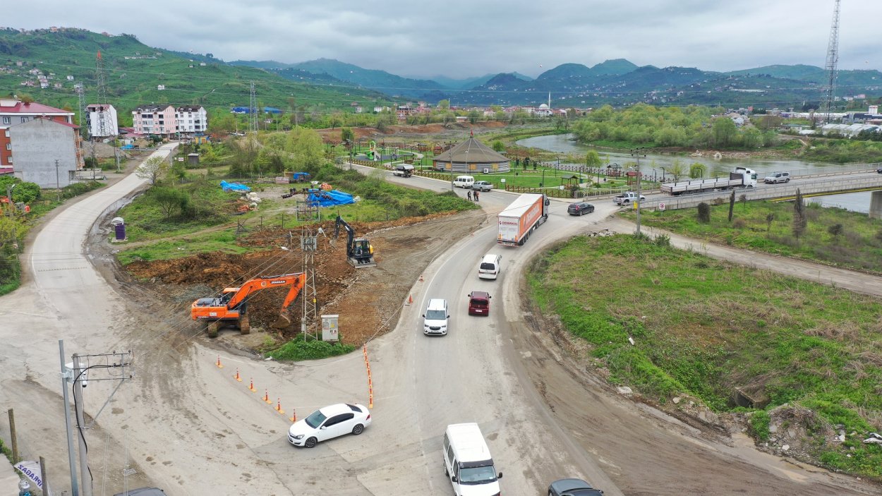 KAYABAŞI KAVŞAĞI DÜZENLENİYOR
