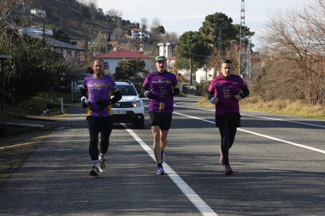 MARATON 42, ORDULULAR 52 KOŞUYOR!