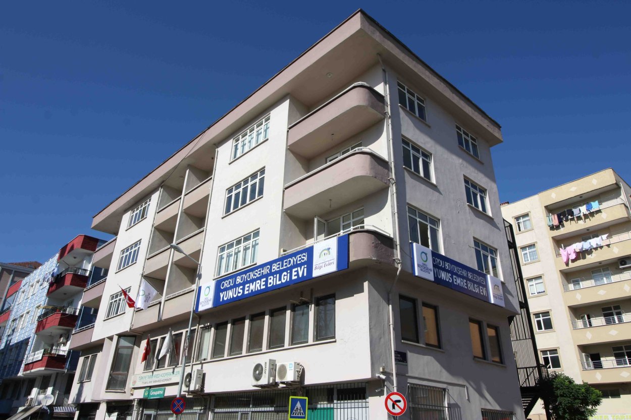 ÖĞRENCİLERİN GÖZDESİ BİLGİ EVLERİ