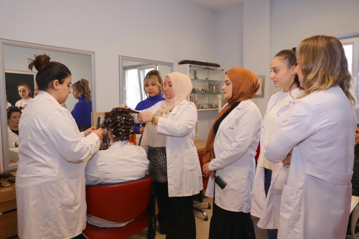 ÜCRETSİZ MESLEK VE SANAT EĞİTİMİ