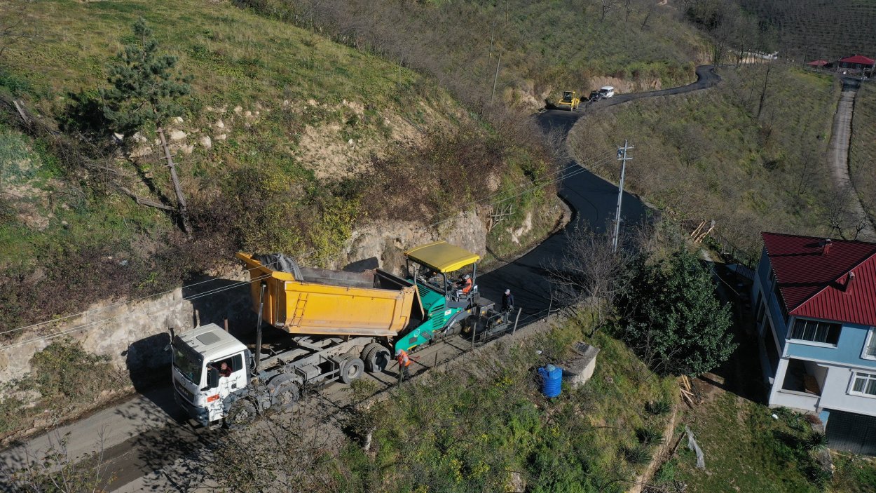 ULUBEY KIZILEN-ÇUBUKLU GRUP YOLU ASFALTLANIYOR
